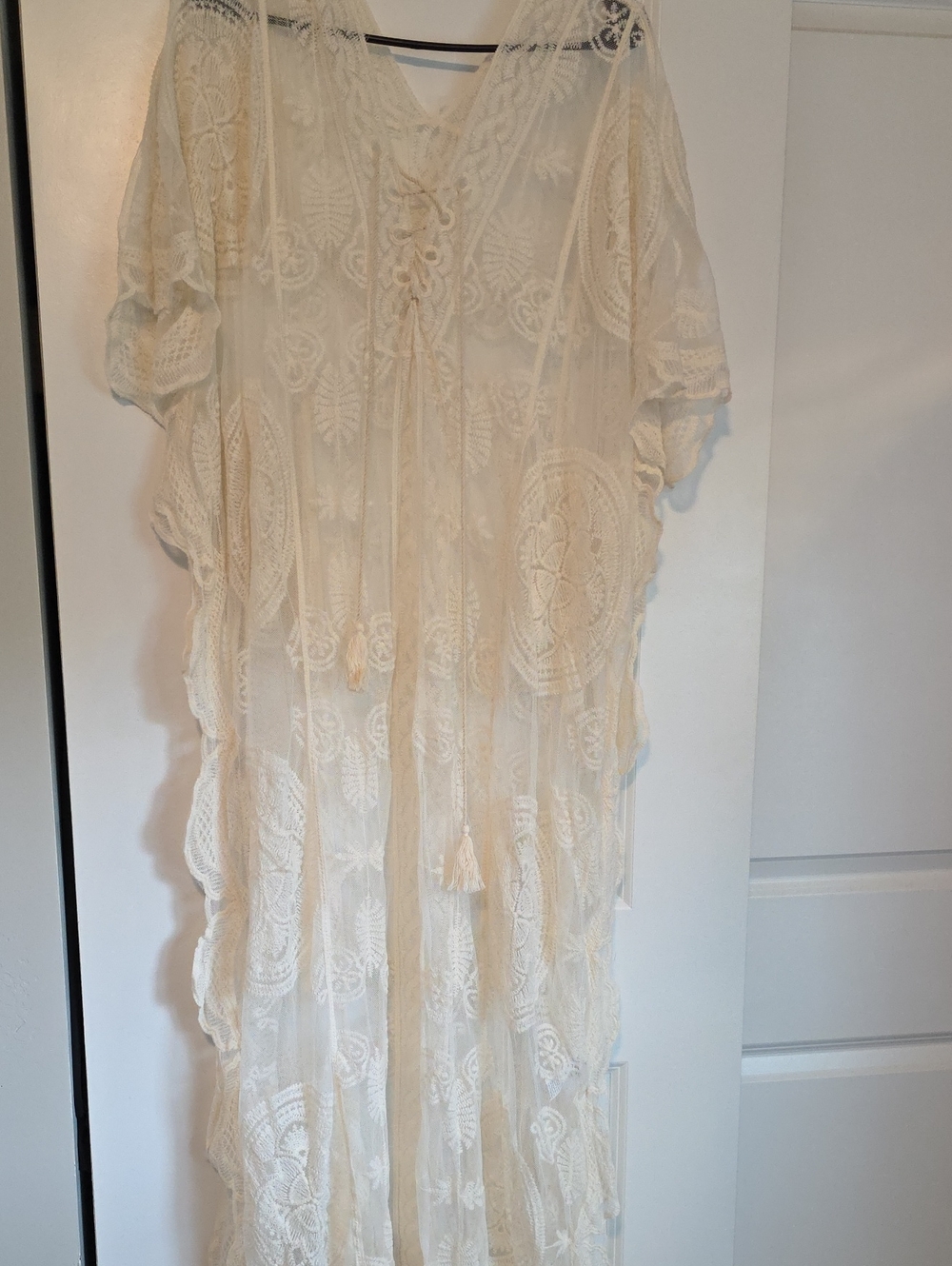 Women's Lace Crochet Cover-Up Kaftan in Cream